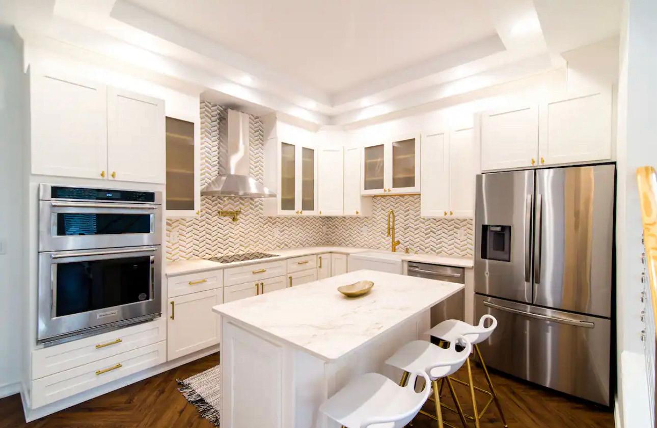 Modern Kitchen